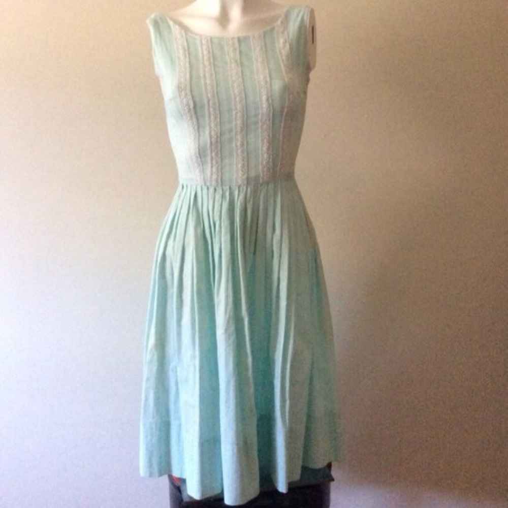 Vintage Betty Barclay Mint Dress Rockabilly